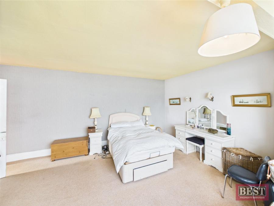 37 Rostrevor Road