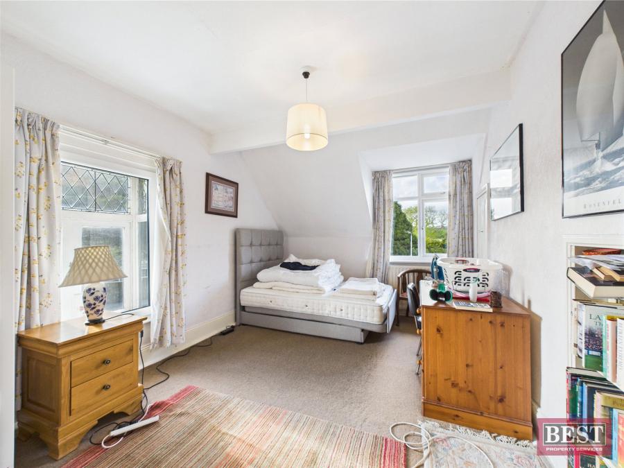37 Rostrevor Road