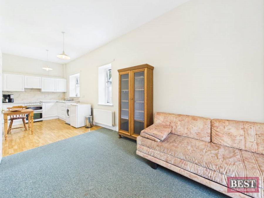 6 The Orchard St. Leonards