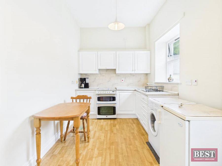 6 The Orchard St. Leonards