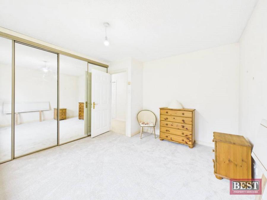 Chequers, 20 Well Road