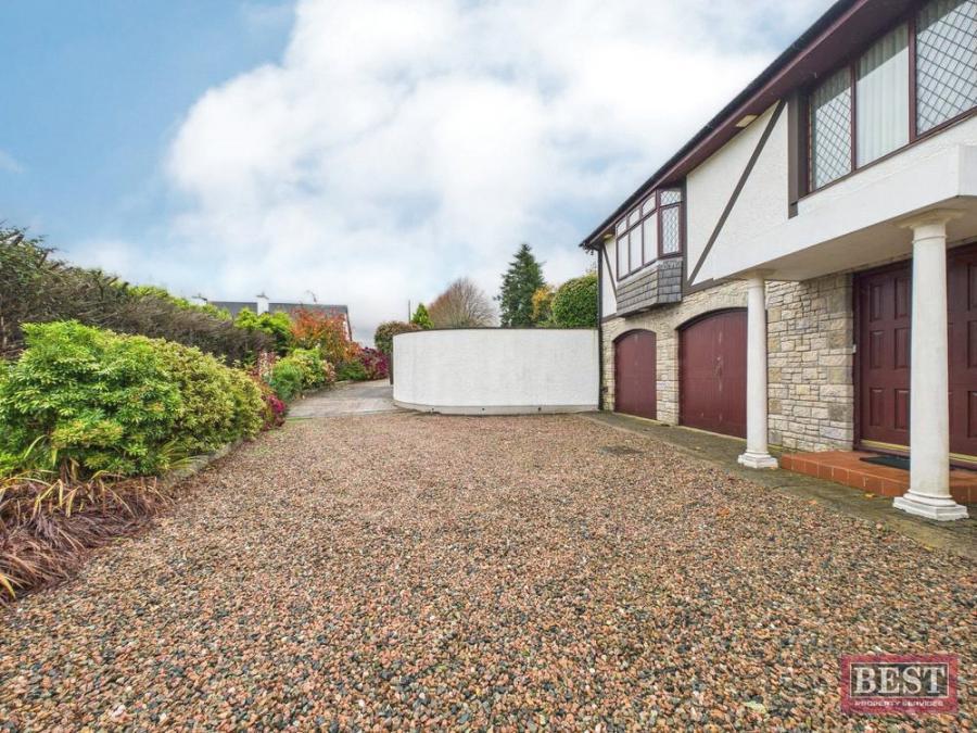 Chequers, 20 Well Road