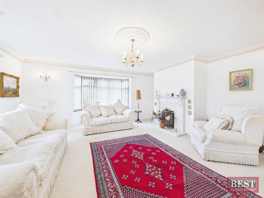 Chequers, 20 Well Road