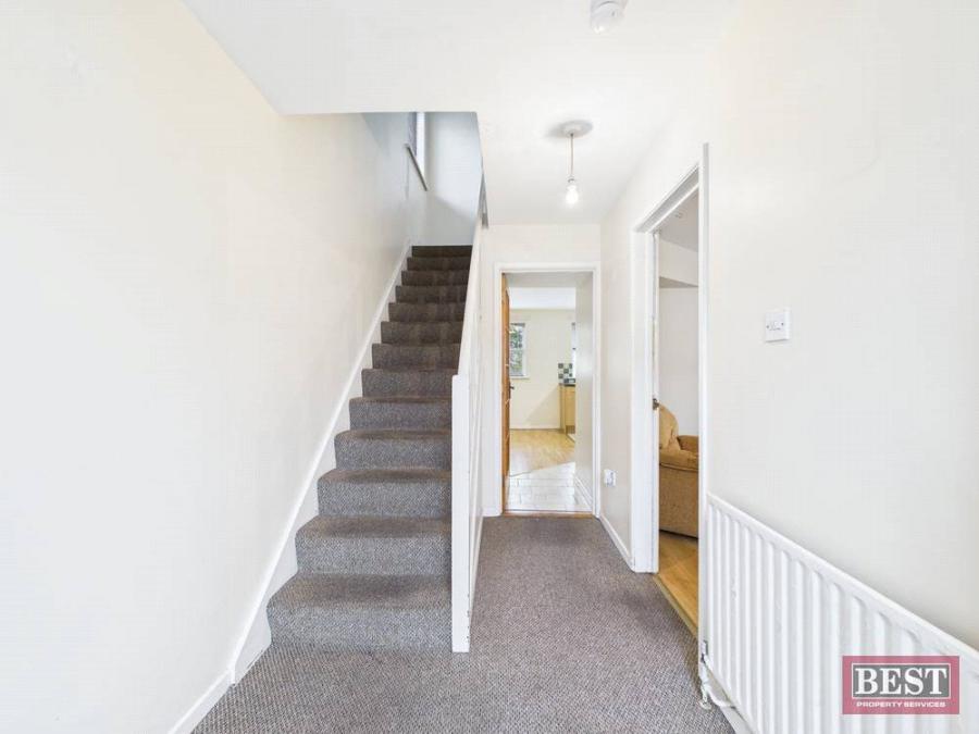 15 Oakland Grove