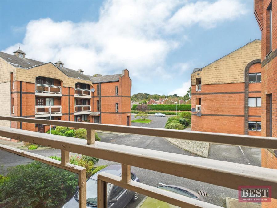 30 Moygannon Court, Warrenpoint, Newry, BT34 3JW