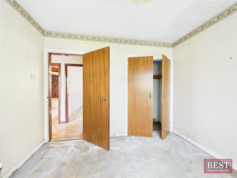 16 Upper Dromore Road
