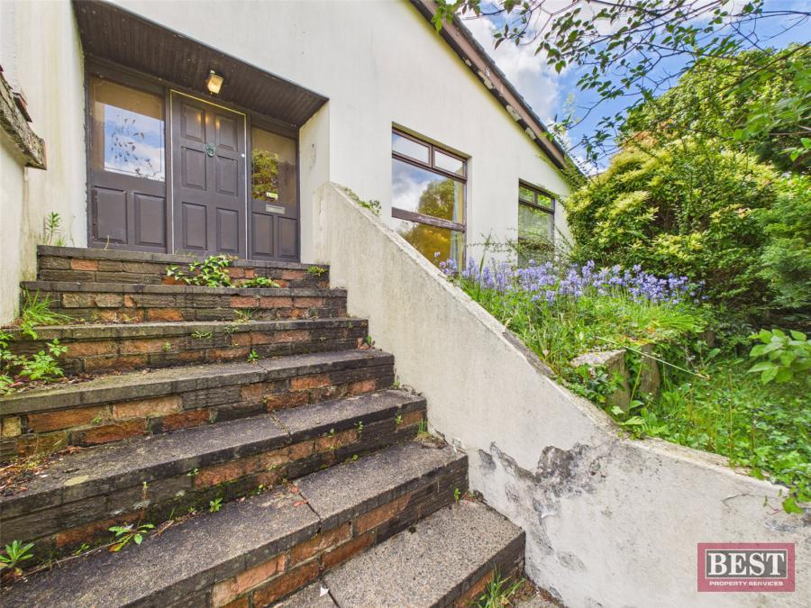 16 Upper Dromore Road