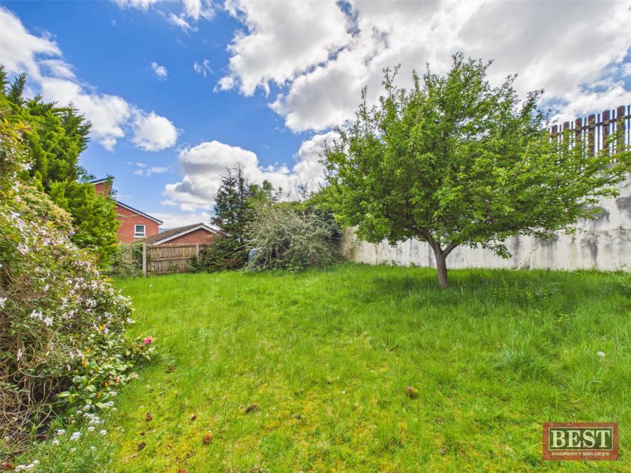 16 Upper Dromore Road