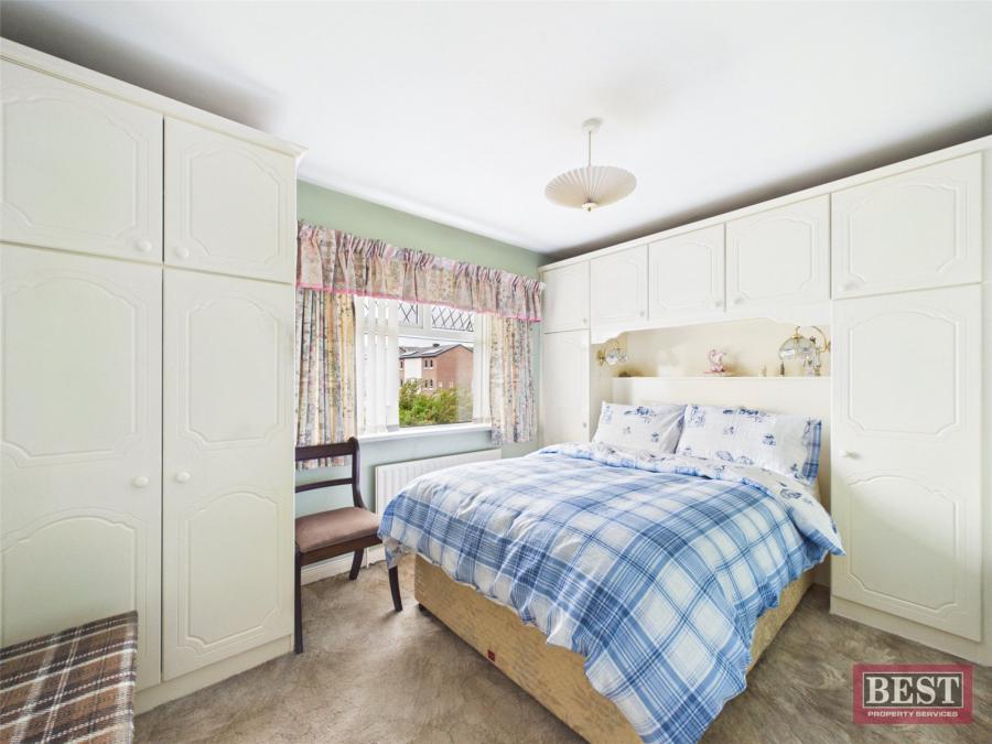 85 Larchmount