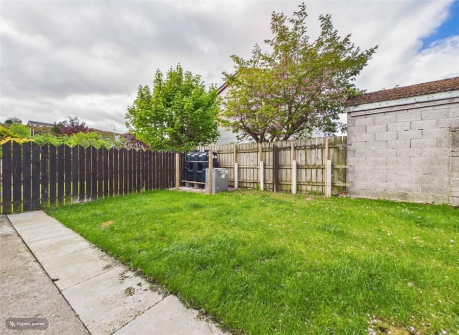41 Meadowlands Avenue