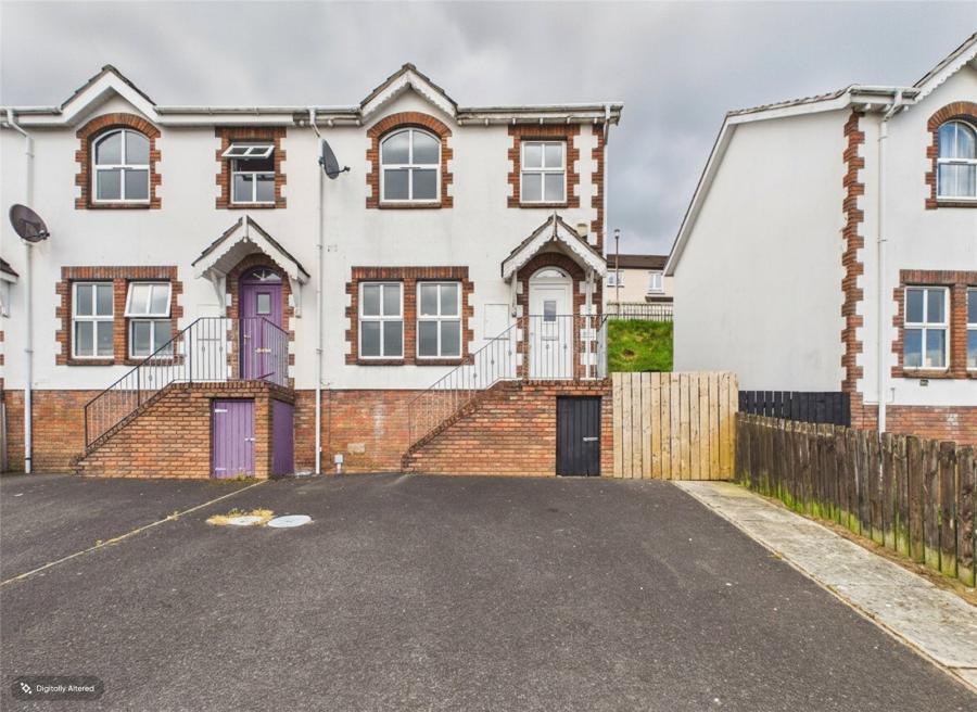10 Carrickree Mews