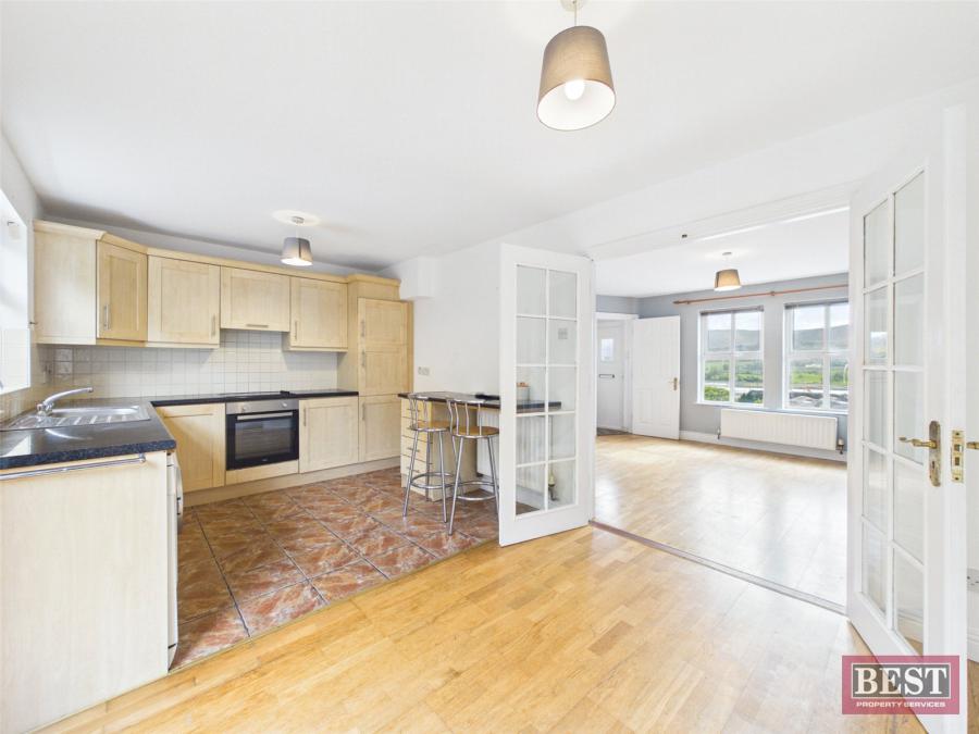 10 Carrickree Mews