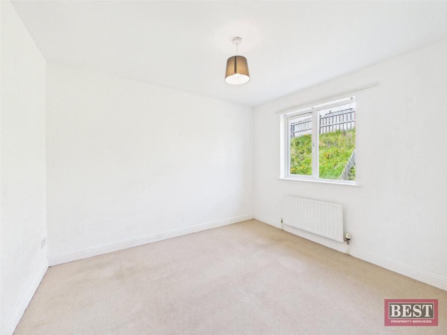 10 Carrickree Mews
