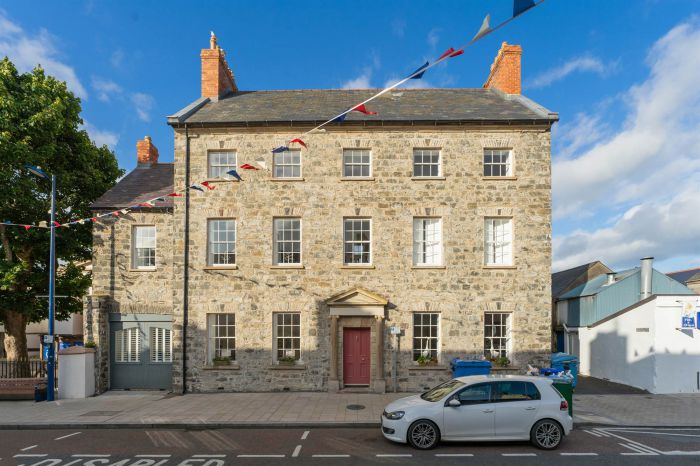 3 The Merchant House, High Street, Donaghadee, BT21 0AA