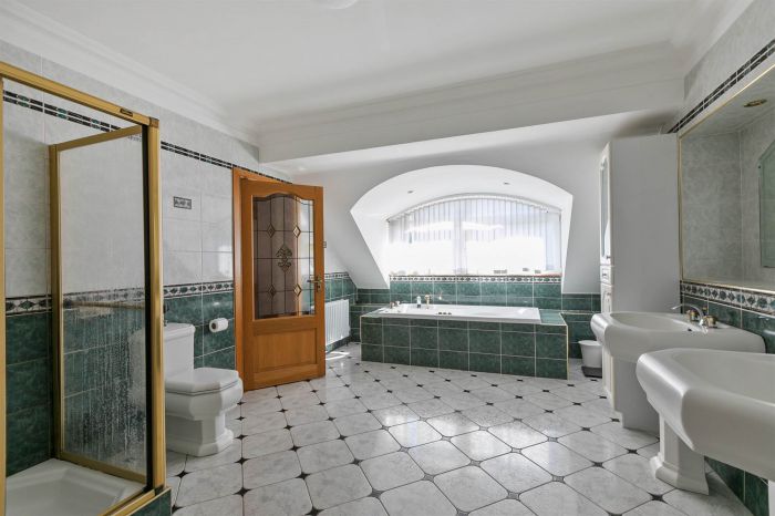 Denvieste, 73 Craigdarragh Road