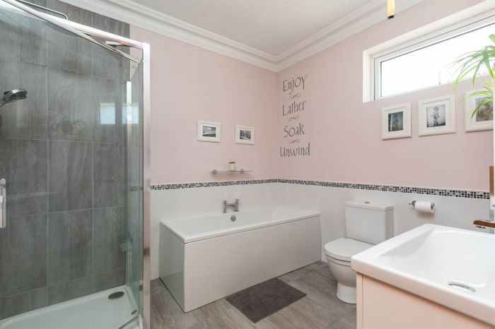 Denvieste, 73 Craigdarragh Road