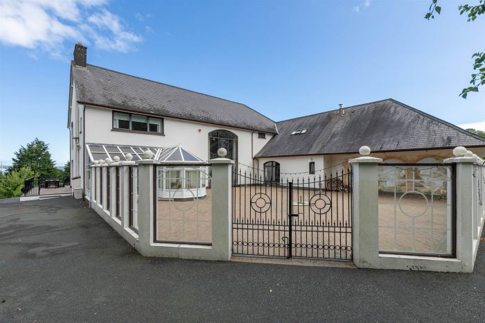 Denvieste, 73 Craigdarragh Road