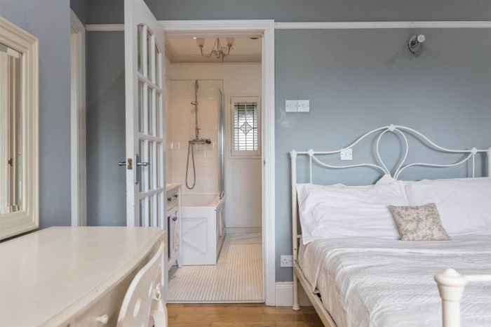 Craigarth, 70 Craigdarragh Road