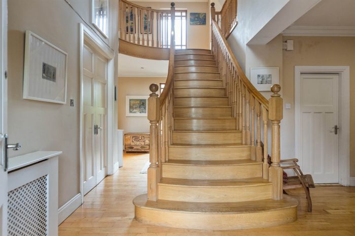 Craigarth, 70 Craigdarragh Road