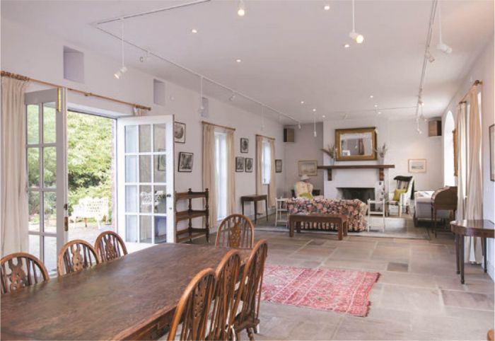 The Manor House , 38 High Street