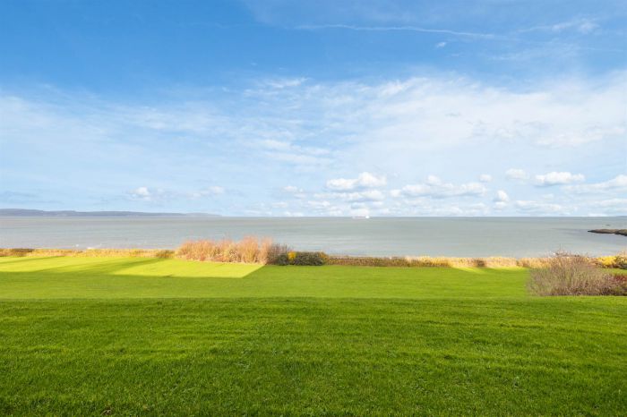 4 Sharman House Apartment