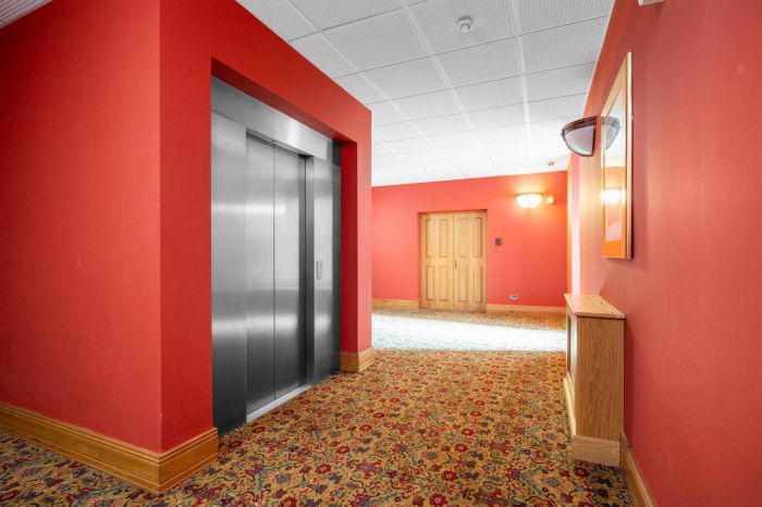 4 Sharman House Apartment