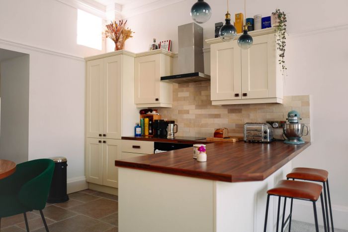 4 The Merchant House