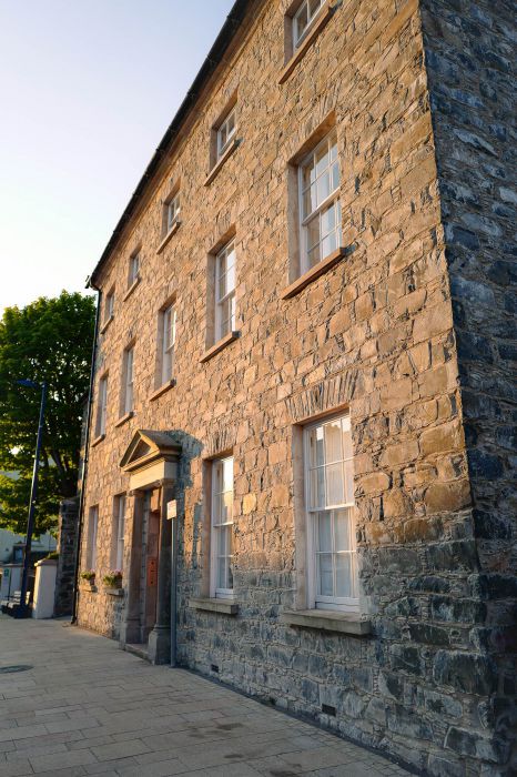 4 The Merchant House