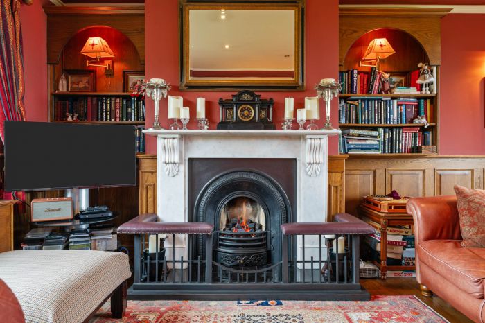 Kabakona, 19 Sheridan Drive