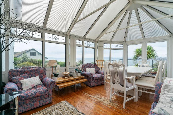 Kabakona, 19 Sheridan Drive