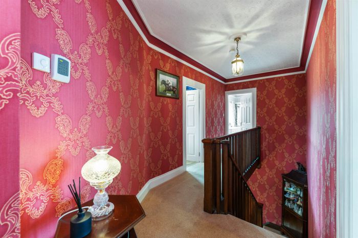 Kabakona, 19 Sheridan Drive