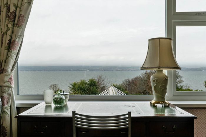 Kabakona, 19 Sheridan Drive