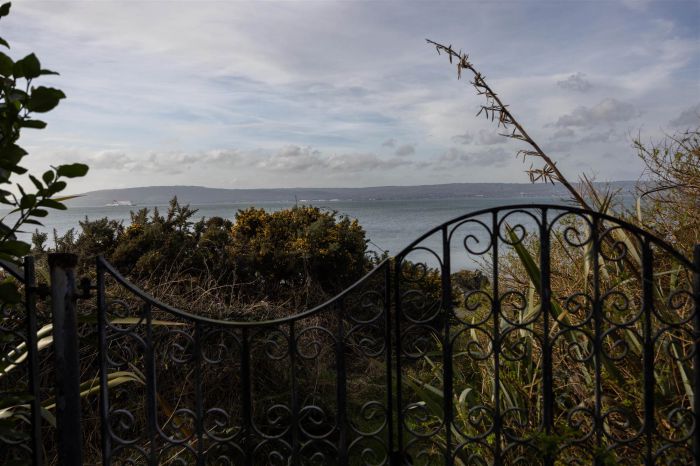 Kabakona, 19 Sheridan Drive