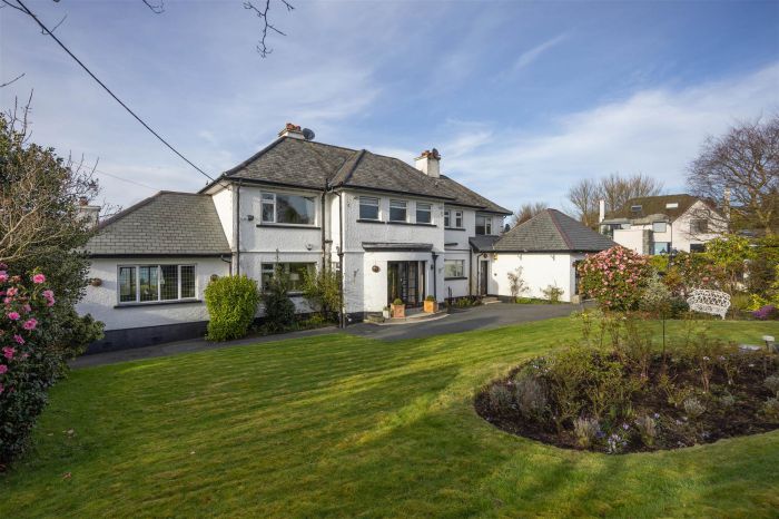 Kabakona, 19 Sheridan Drive