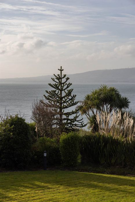 Kabakona, 19 Sheridan Drive