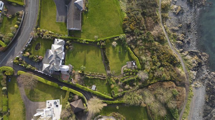 Kabakona, 19 Sheridan Drive