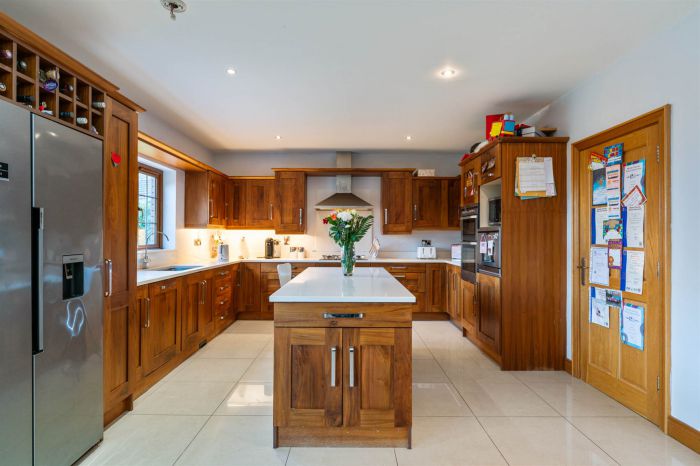 6 Ballycrochan Crescent