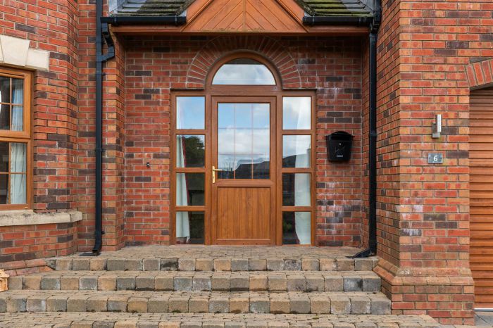 6 Ballycrochan Crescent