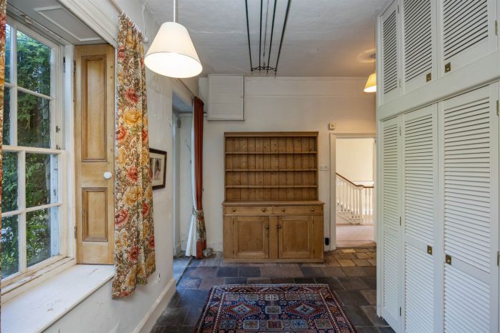 Farm Hill, 41 Farmhill Road