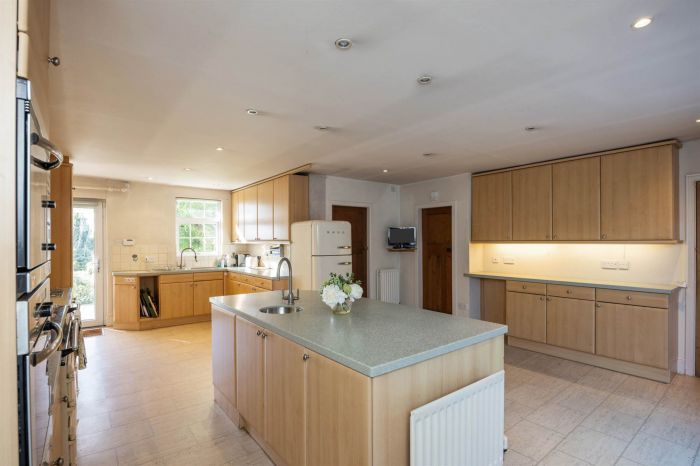 Farm Hill, 41 Farmhill Road