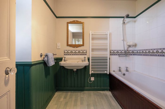 Farm Hill, 41 Farmhill Road