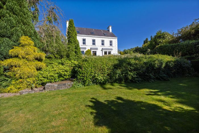 Farm Hill, 41 Farmhill Road