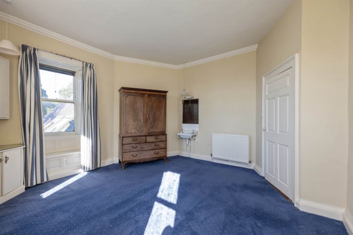 Farm Hill, 41 Farmhill Road