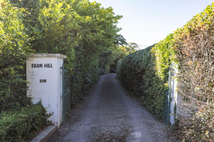 Farm Hill, 41 Farmhill Road