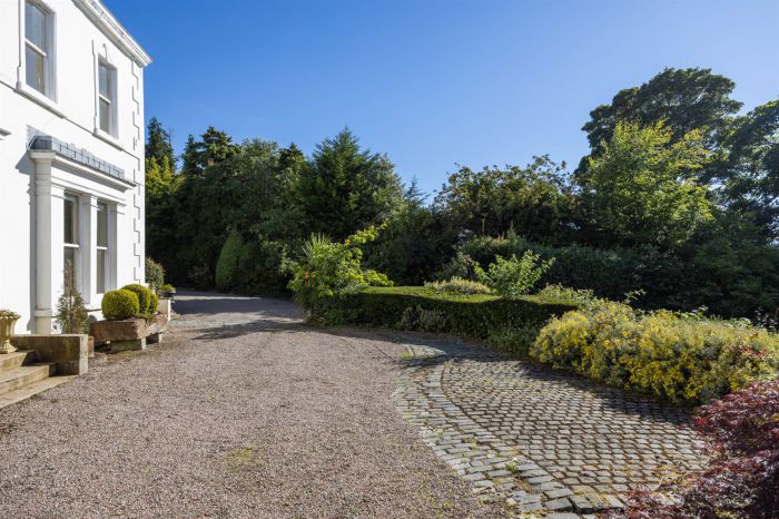 Farm Hill, 41 Farmhill Road