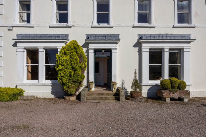 Farm Hill, 41 Farmhill Road