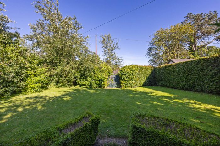 Farm Hill, 41 Farmhill Road