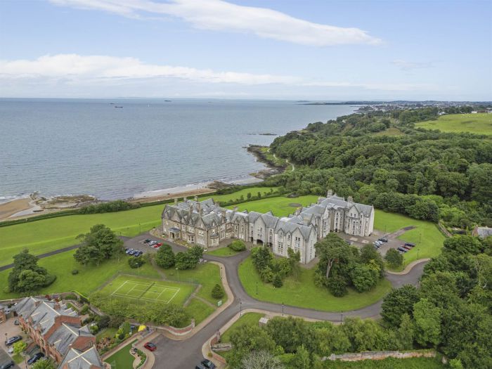 Apt 22 Sharman House, Crawfordsburn, BT19 1XN