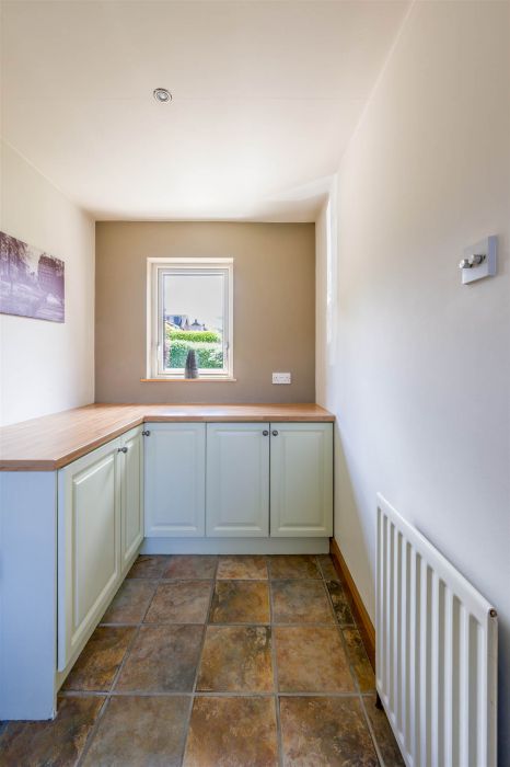 GLENLEA, 61 Bryansglen Park