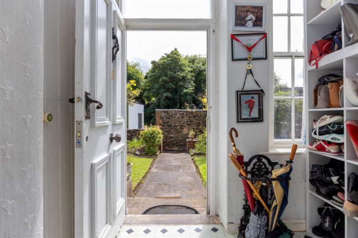 Millbank House, 33 Victoria Road